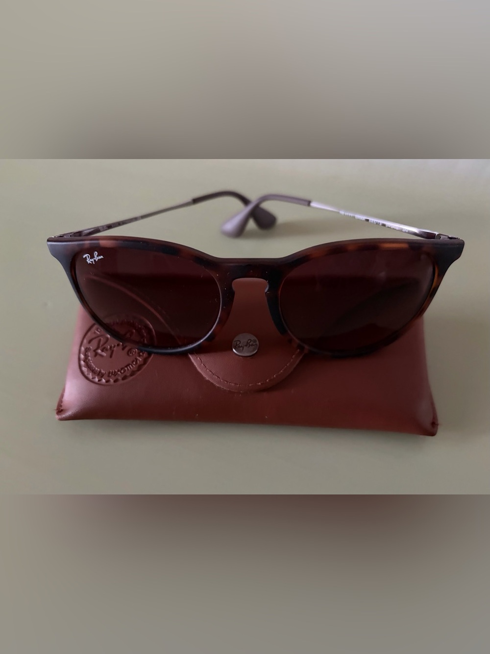 Ray-Ban Matte Tortoiseshell Frame Brown Lens Sunglasses